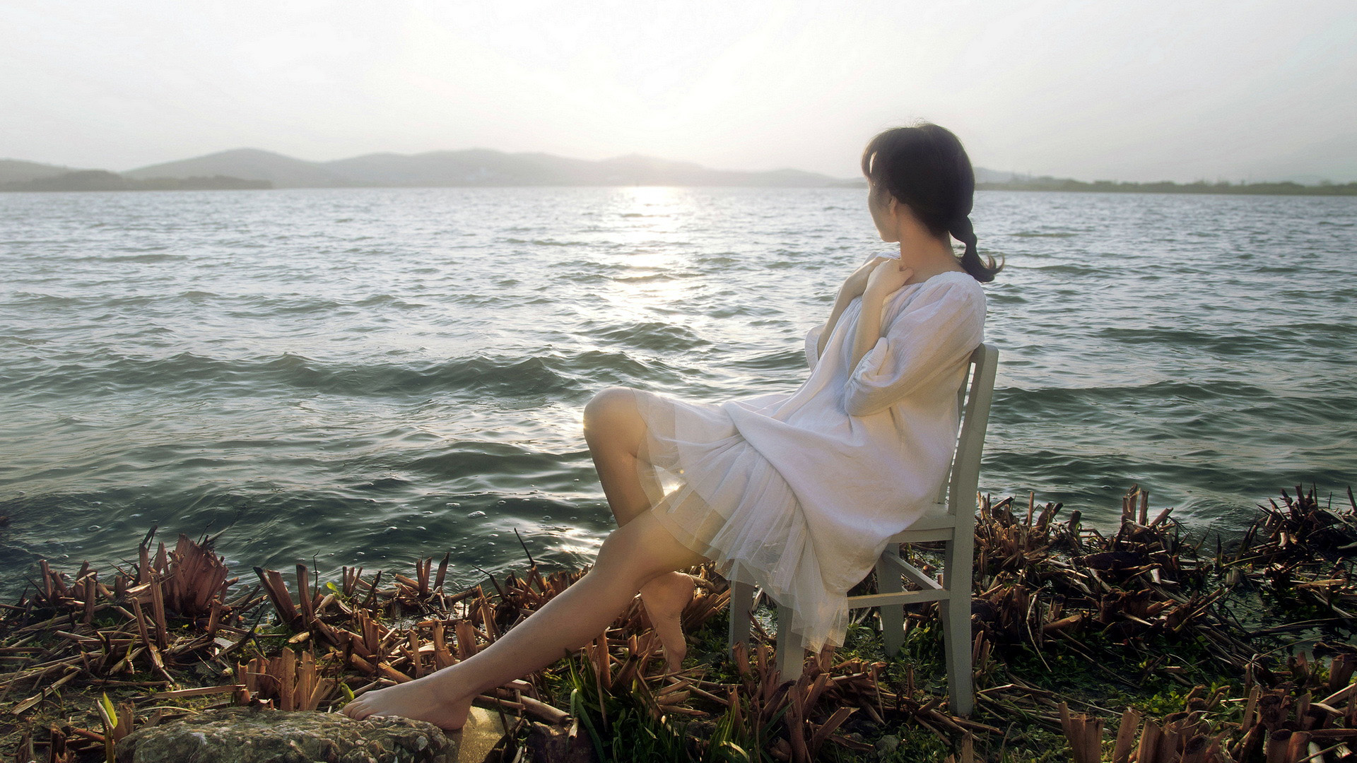 home-banner-background